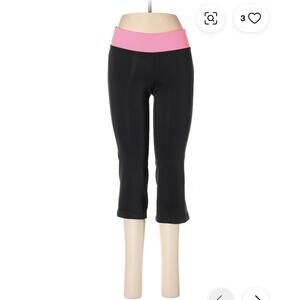 New Balance Women's Active Cropped Pants - Size M